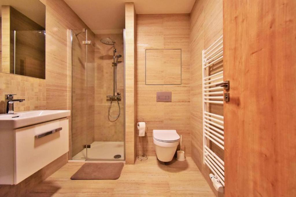 Moderni Apartman Horni Marsov - By Alka Exterior photo