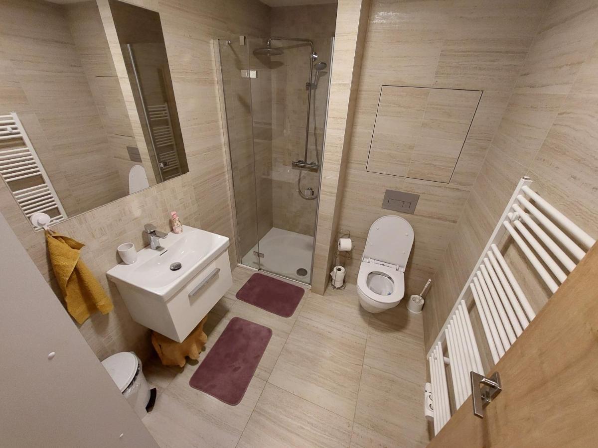 Moderni Apartman Horni Marsov - By Alka Exterior photo