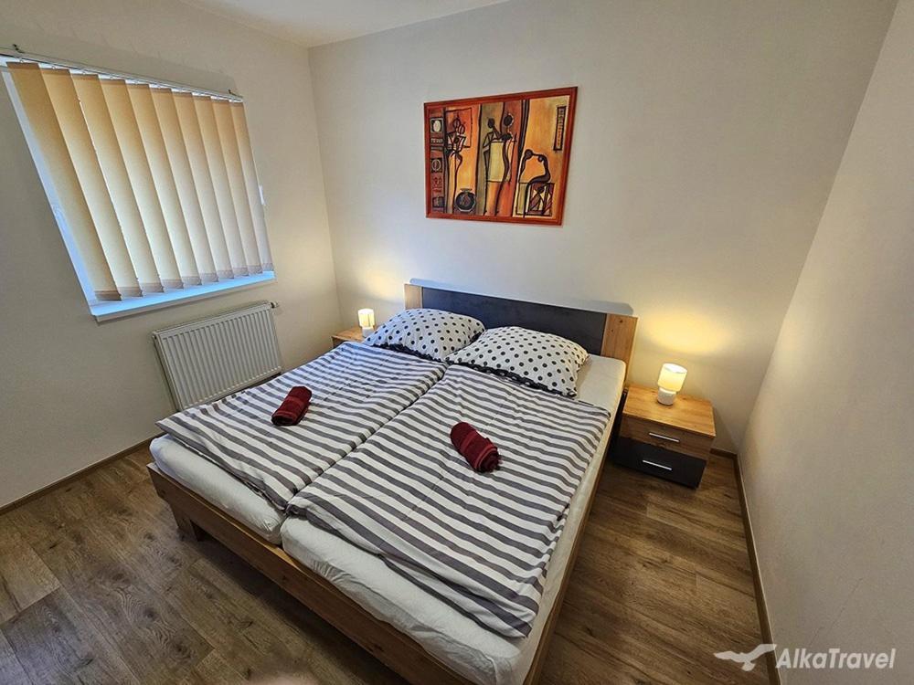 Moderni Apartman Horni Marsov - By Alka Exterior photo